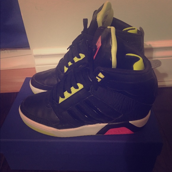 Adidas Neo - Picture 1 of 4